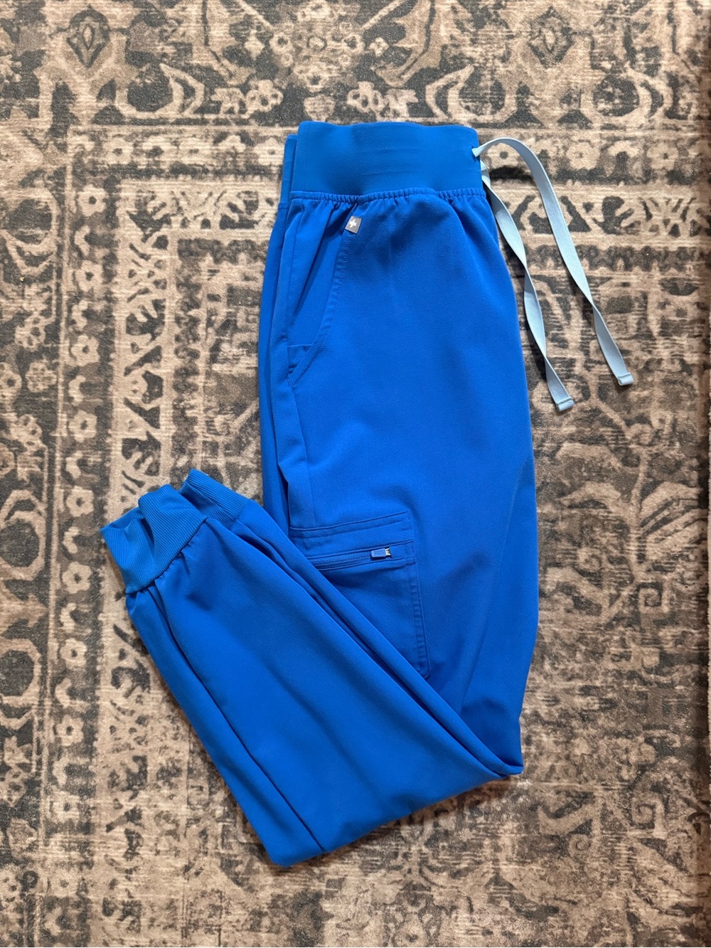 FIGS Zamora Jogger Scrub Pants